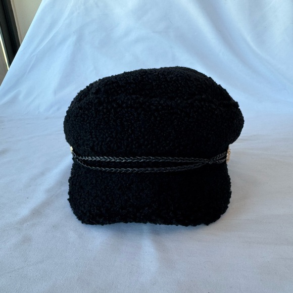 Juicy Couture Women’s Black Sherpa Hat Y2K Newsboy Cap Cabbie One Size - Picture 1 of 8